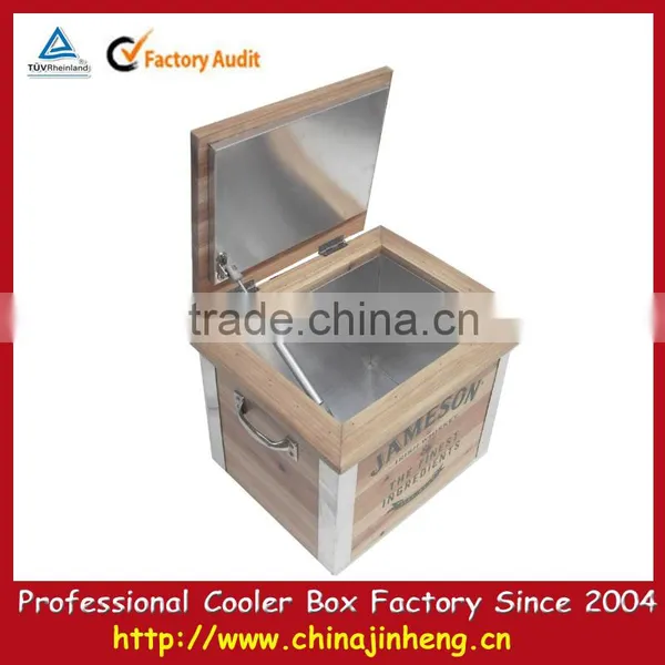 Family Size Picnic Cooler Box