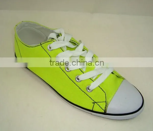Best Price Wholesale Canvas Shoes China photo-5