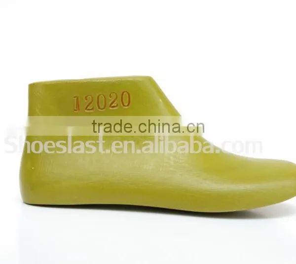 Cheap Sales Hot Delicate Flat Bottom Child Shoe Trees With Boots photo-5
