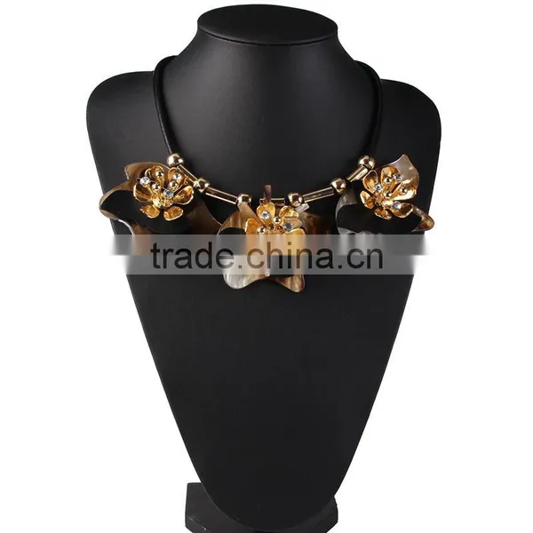 2016 New Design Arcylic Flowers Pendant Necklace for Girls Accessories photo-2