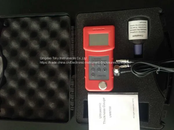 Измеритель толщины металла UM6700