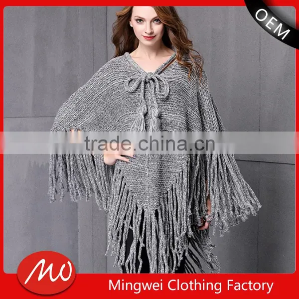 2017 Ladies Stylish Custom Made Tassels Hem Pullover Sweater Poncho With Best Quality