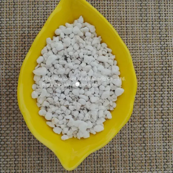 Light Weight White Expanded Perlite for Insulation Bricks photo-3