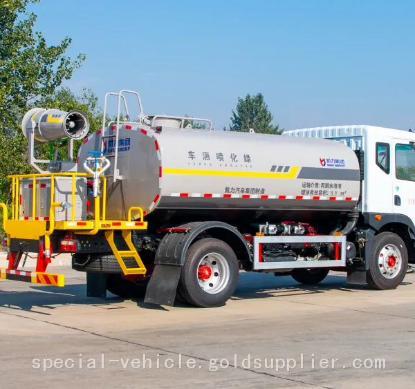 The Fourth Generation of Environmental Protection D9 Spray Car is an Essential Artifact for Landscaping photo-3
