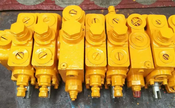 Wholesale of New Products of Sany 365 Seal-kit Control Valve and Excavator Spare Parts photo-3