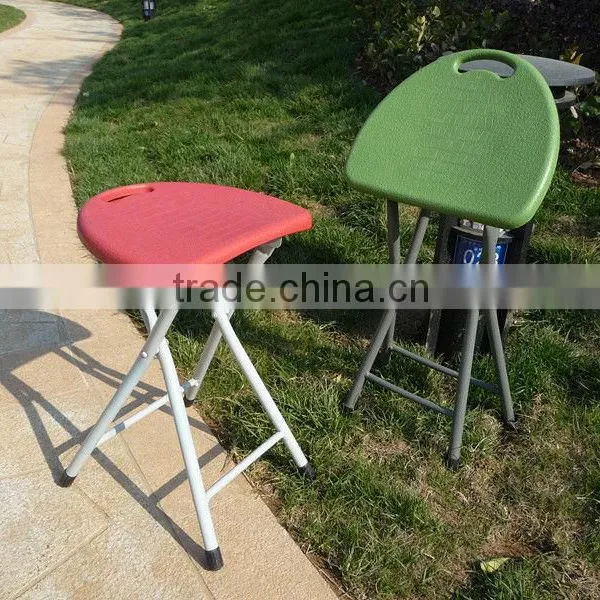 Strong and Durable Triangle Top Portable Metal Foot Stool photo-5