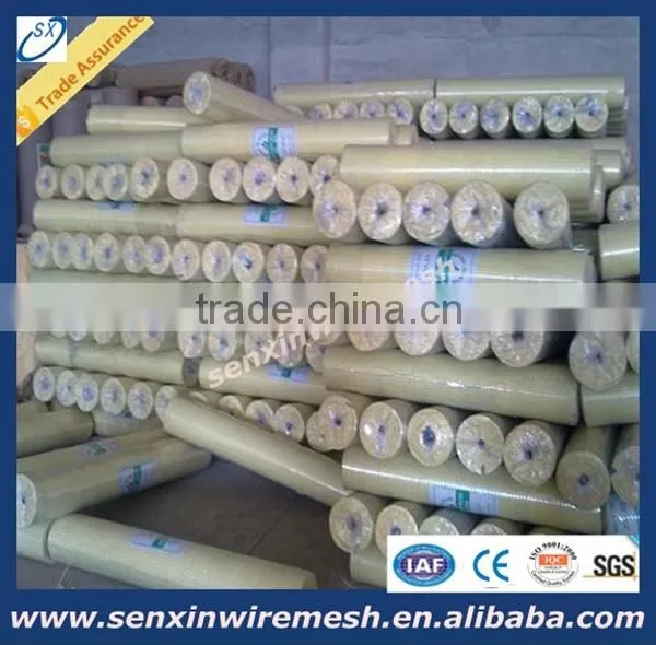 China Manufacturer Galvanized Welded Wire Mesh Panel or Roll , Pvc Coated Welded Wire Mesh photo-6