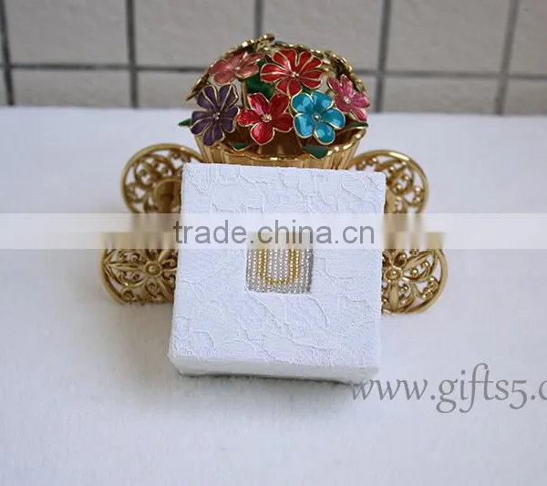 Custom Jewellery Box for Wedding Ring With Beaded Name Plate of O photo-3