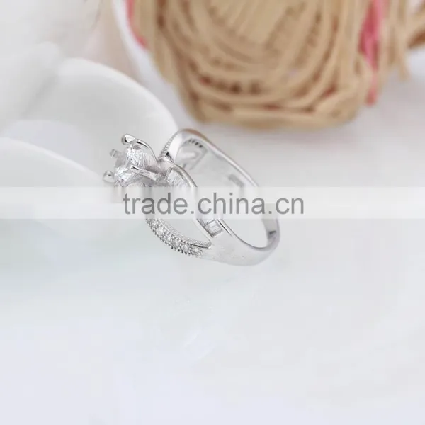 925 Sterling Silver Classic Prong Round Cut Flower Ring With Zircon photo-3