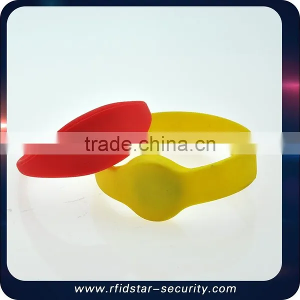 Best Selling 13.56MHz HF RFID MF IC Waterproof Wristband photo-5