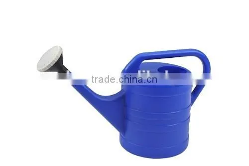 Garden Plastic Watering Can (8L)