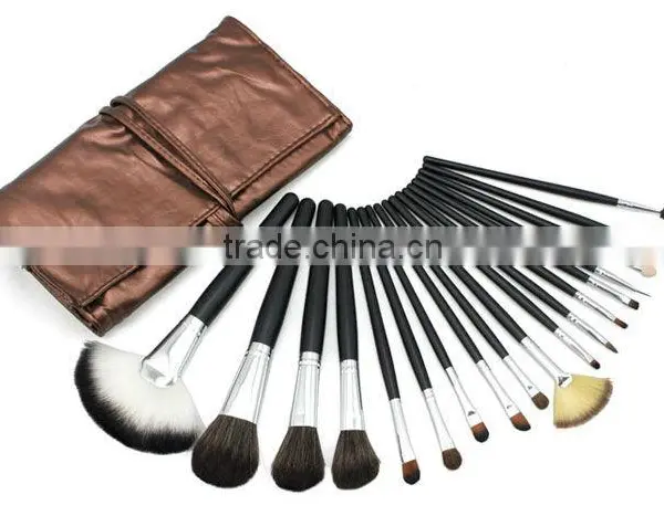 Black Plastic Handle Eye Cosmetics 18 Pcs Brushes