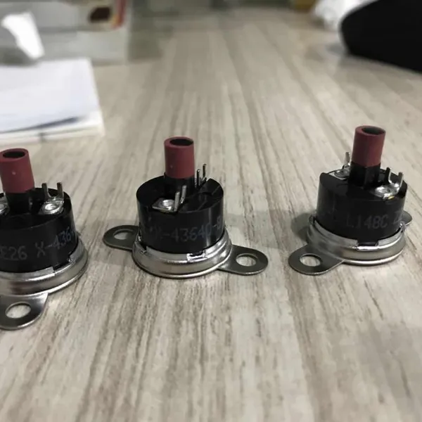 Therm-O-Disc Bimetallic Thermal Switches 36TXE22/36TXE21、36TXE26 for Semiconductor Butterfly Valve & Swing Valve photo-2