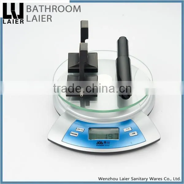 Elegant China Wholesale Zinc Alloy ORB Finishing Bathroom Accessories Wall Mounted Toilet Paper Holder photo-5