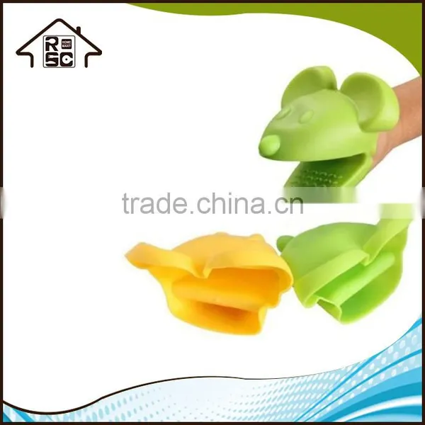 NBRSC Heat Resistant Mouse Silicone Kitchen Oven Baking Glove Pot Mitt Tool Holder photo-2