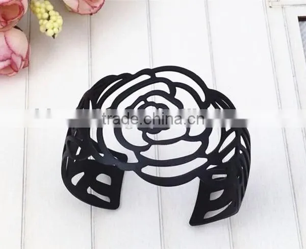 Preety Black Rose Hollow Jewelry Bangles for Girls photo-4