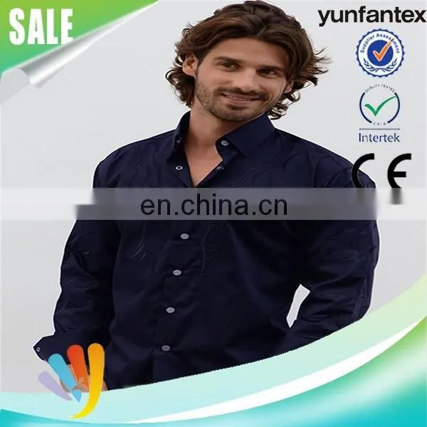 2017 Latest New Fashion Custom Design Emb Polo Shirt
