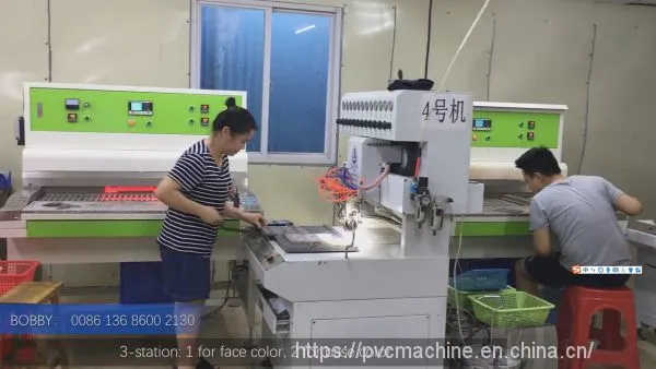 3 Stations Pvc Rubber 3d Patch Making Machine photo-2