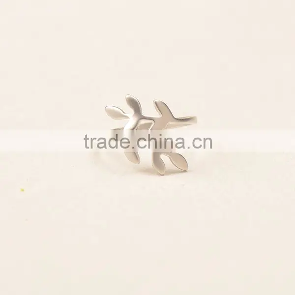 Wholesale Alloy Silver Double Chevron cz Ring, Silver Eternity Chevron Finger Ring v Shaped Ring photo-2