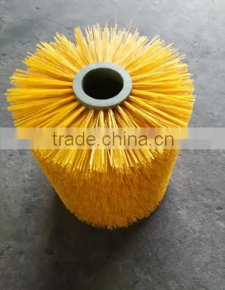 Hot Sale High Quality PP Bristle Cylinderical Cow Body Cleaning Brush photo-2