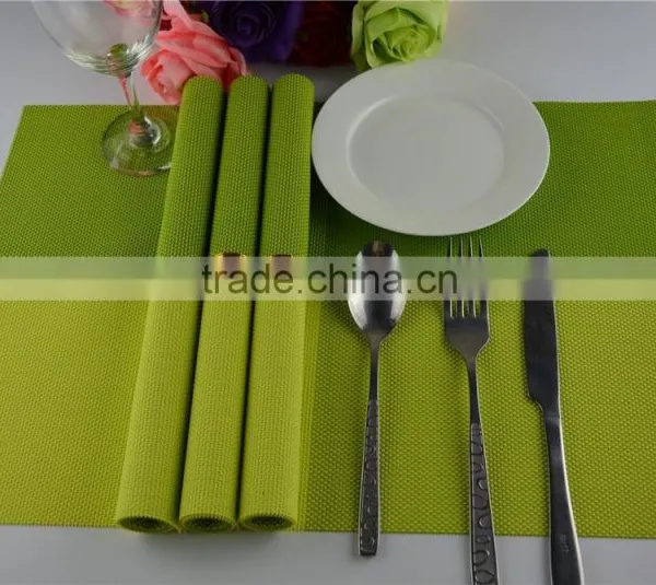 Bright Color Shinny Green Table Mats Placemats for Dining Heat Insulation Kitchen Placemat Table Decoration photo-3