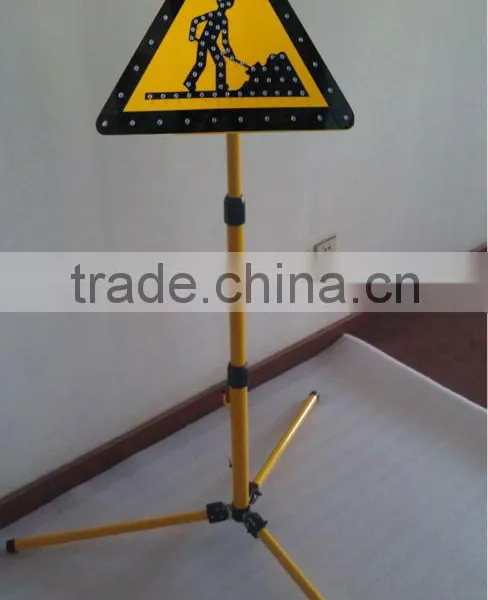 Aluminum Material Super Brightness Weather Proof Solar Traffic Sign photo-3