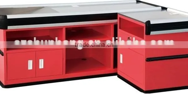 Supermarket Cash Register Counters