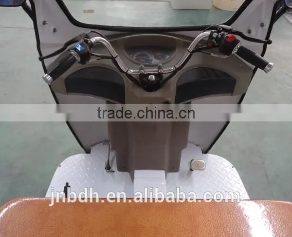 2015 Newest Electric Tricycle for Passenger/auto Rickshaw photo-6