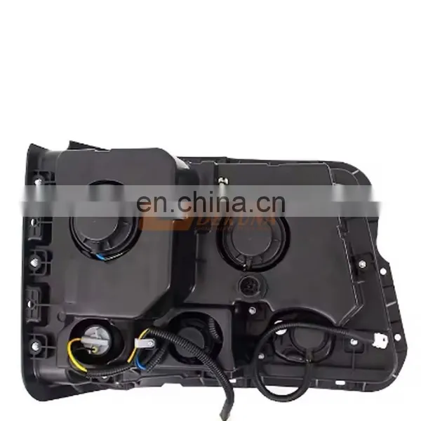 WEICHAI Engine Shacman F2000 L3000 M3000 F3000 X3000 X6000 Truck Spare Parts DZ93189724120 Right Headlight Assembly (Integral) photo-2