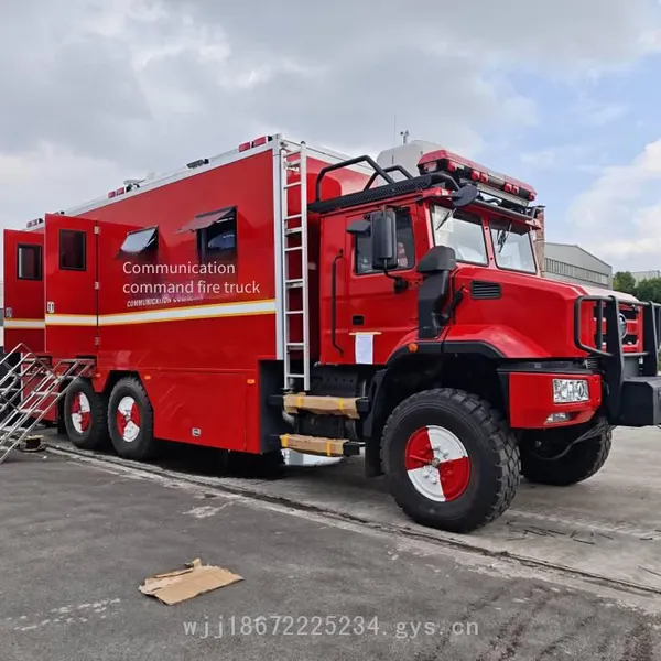Jiefang 6*6 Communication Emergency Command Vehicle, a Veritable Mobile Command Center With Satellite Communication and Winch photo-2