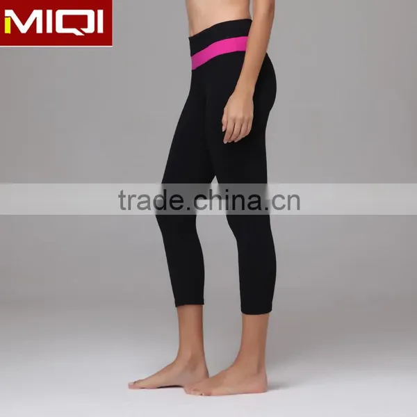 Nylon Spandex Classic Stretch Wearing Tight Womens Yoga Capri Pants photo-3