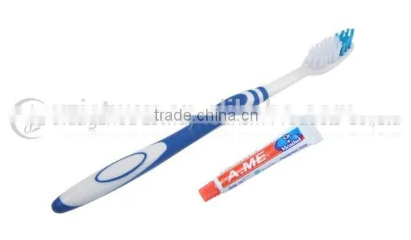 Top Selling New Design Disposable Hotel Toothbrush photo-3