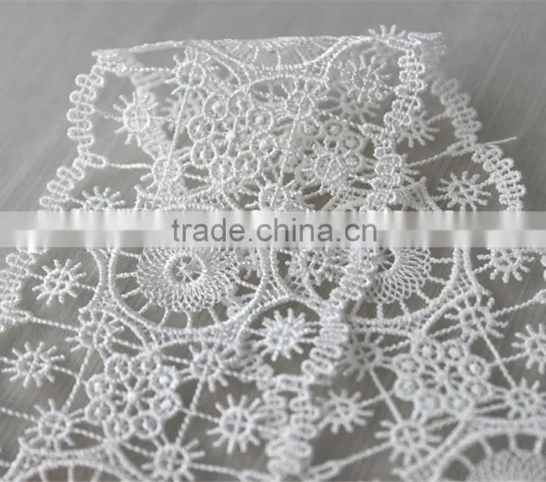 High Quality 100% Polyester Circles Embroidery Designs Flower Lace photo-4