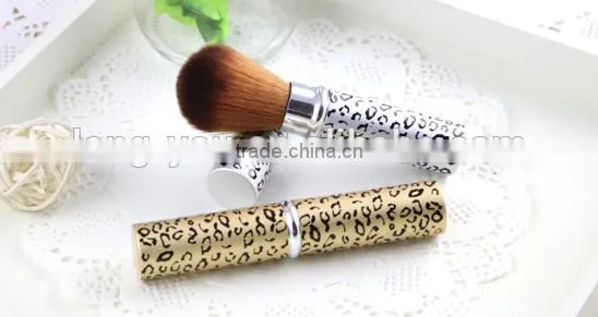 Leopard Best Professional Inexpensive Makeup Retractable Contour Rouge Brush photo-4