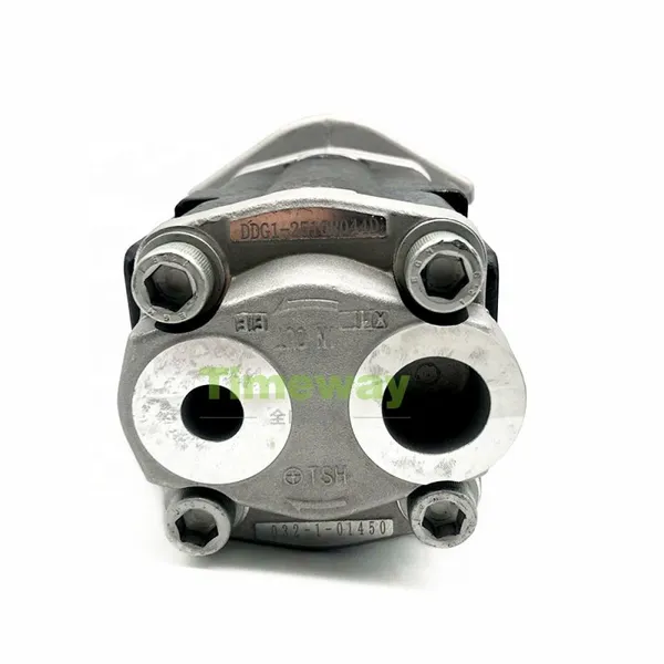 Hydraulic Pump 3C081-82200 Machinery Spare Parts for Repair Kubota Tractor 8560 High Quality photo-2