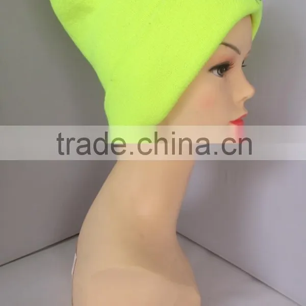 Wholesale Modern Style Embroidery Words Acrylic Plain Beanie With Custom Tags photo-5