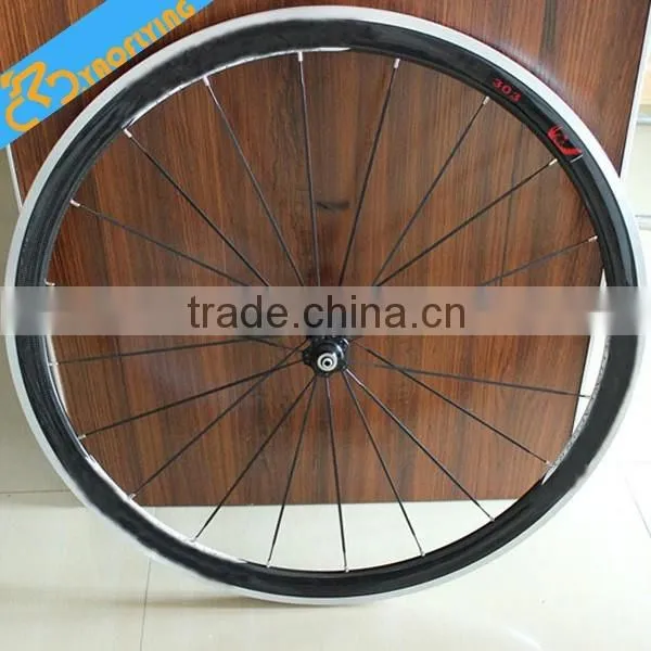 700C Chinese High Profile Carbon Wheels,super Light Bike Carbon Wheels Novatec Hub 20H/24H UD Glossy. photo-2