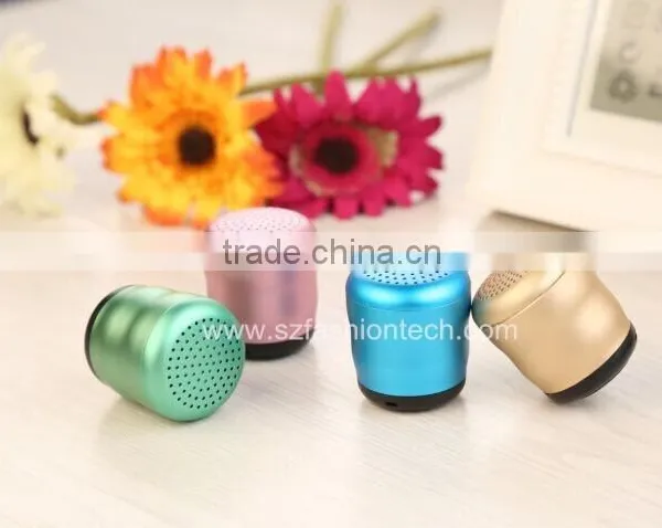 Bluetooth Wireless Music Mini Portable Bluetooth Speaker With Self-timer for Iphone Ipad Samsung photo-4
