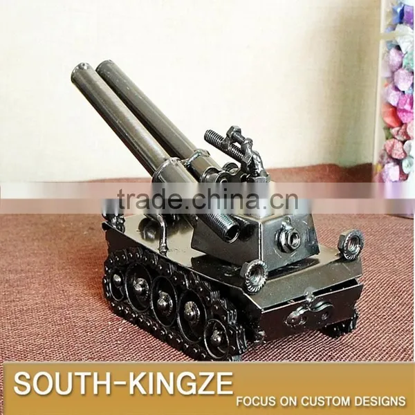 Retro Style Mini Tank Iron Metal Model photo-5