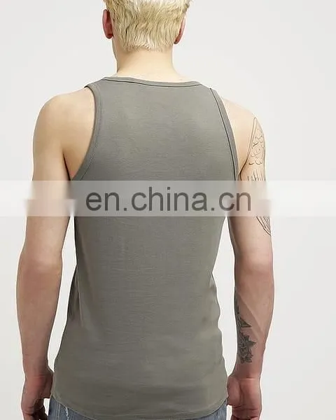 China Gym Running Custom Logo 100% Cotton Basic Green Color Sport Fitness Men Sublimation Tank Top photo-2
