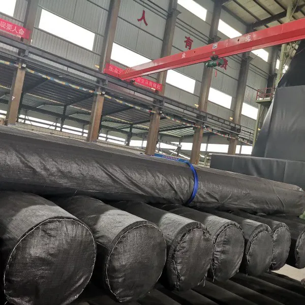 Exported to Indonesia With a Width of 8 Meters, a Length of 420 Meters, and a Thickness of 0.50mm HDPE Geomembrane photo-3