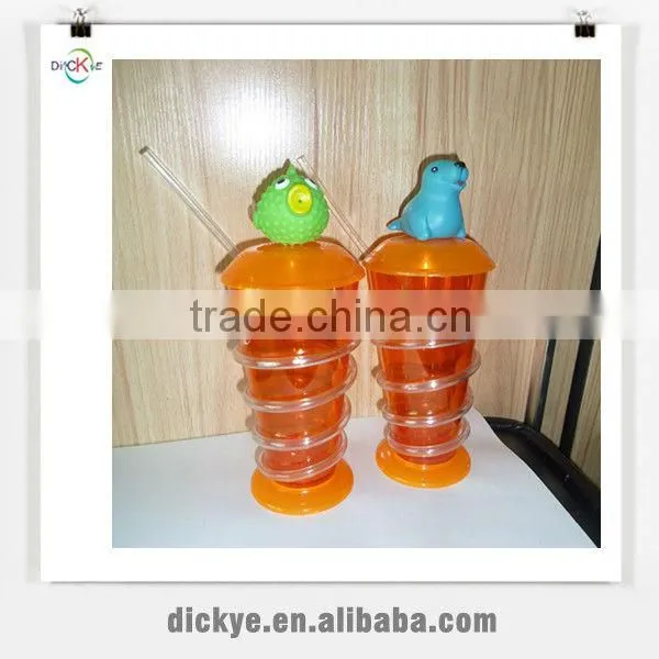 Plastic Cups With Straw and Lid photo-2