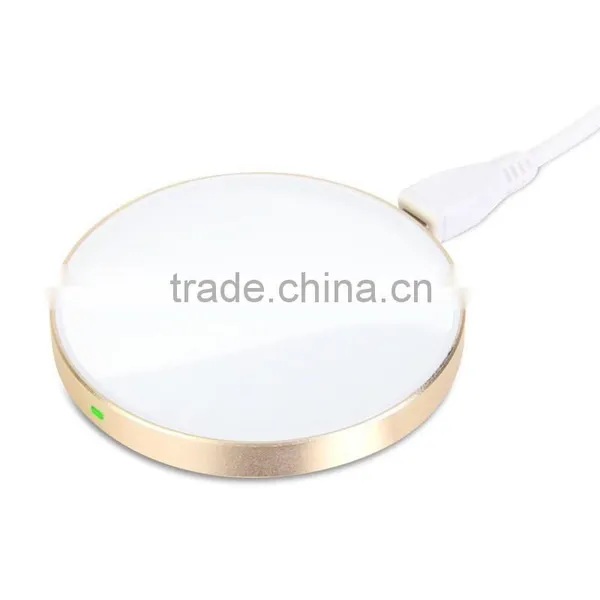 Attractive Appearance qi Wireless Charger for Iphone 6 5200mah Portable Power Bank photo-3