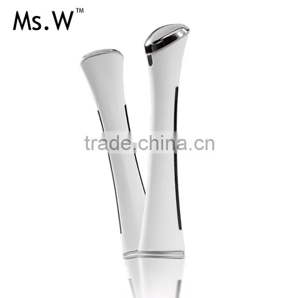 Factory Wholesale Battery Portable Facial Massage Machine photo-2