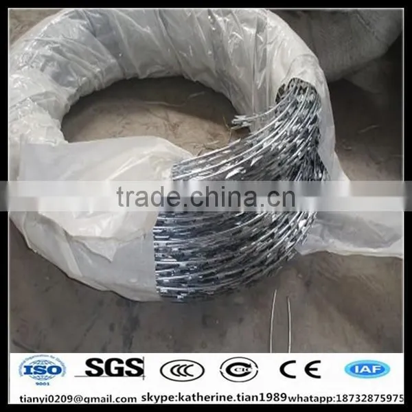 Bto-22 Concertina 300mm Concertina Razor Wire Metal Mesh Ribbion for Protection photo-4