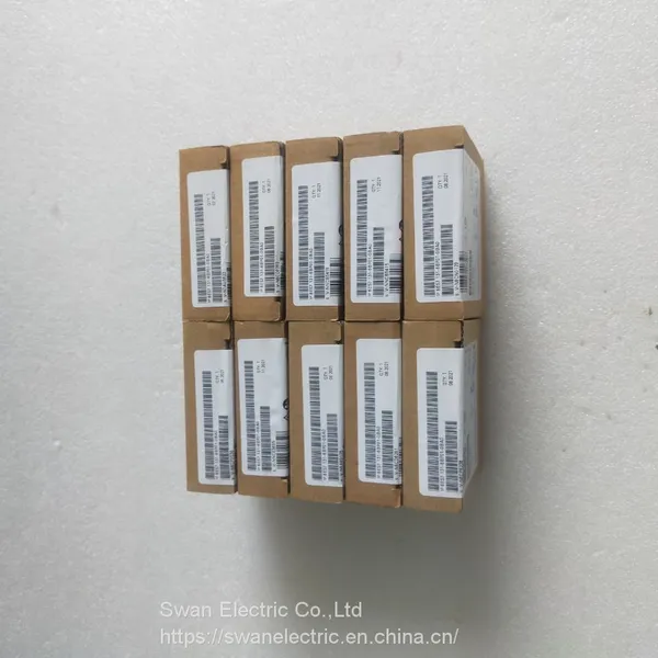 Siemens 6ES7136-6BA01-0CA00 ET200SP Module Large in Stock photo-2