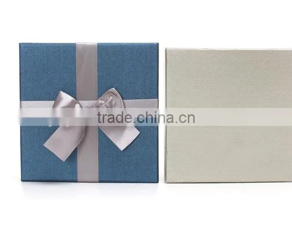 Logo Printed Small White Cardboard Gift Box photo-3