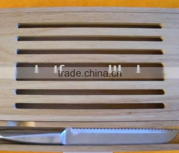 Bread Knife & Wooden Bread Box