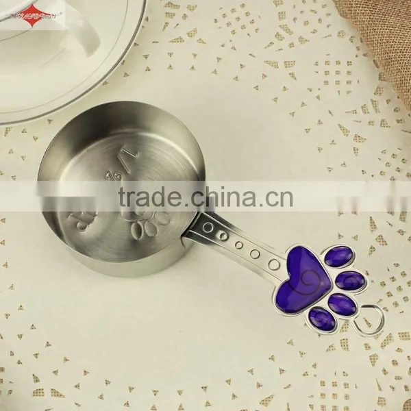 ZY-L1022 4pcs Stainless Steel Measuring Cup Set With Lovely Doggy Footprints Handle photo-3