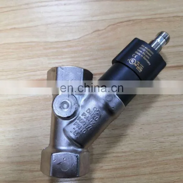 IFM SBY434 Flow Sensor With Check Valve and Display photo-2
